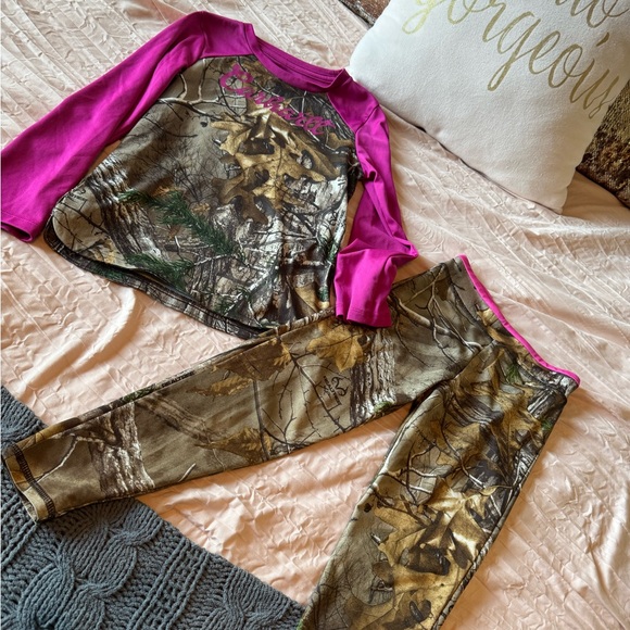 Girls 6x Carhartt purple and Realtree Camouflage Set - Picture 1 of 5
